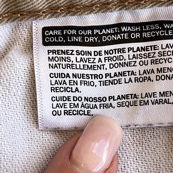 Levi’s - Picture 8 of 11